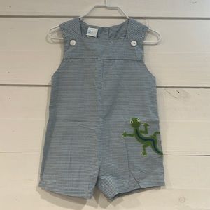 ZU Baby Boy Shortall 18M. Like New.